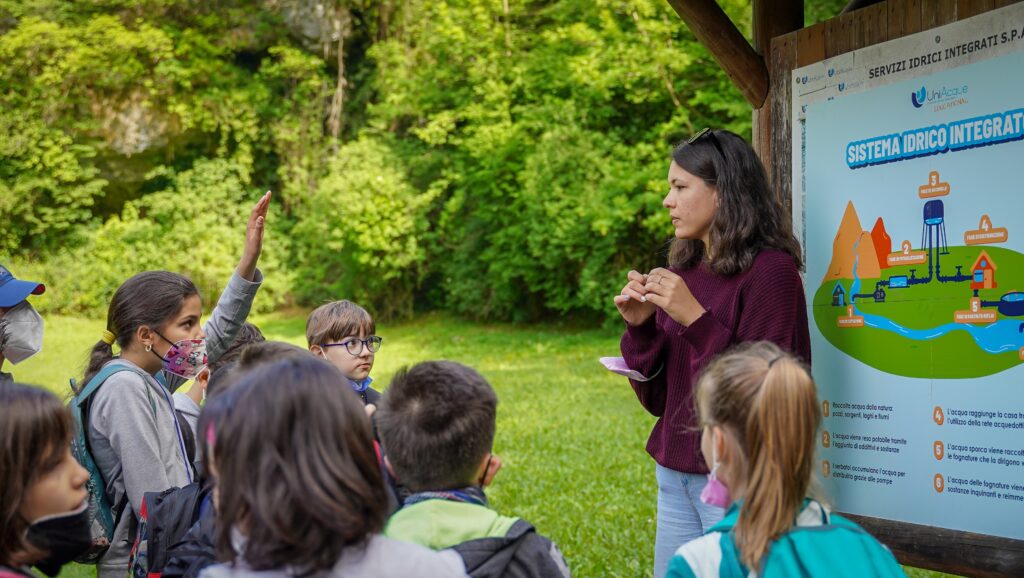 bambini-visita-uniacque