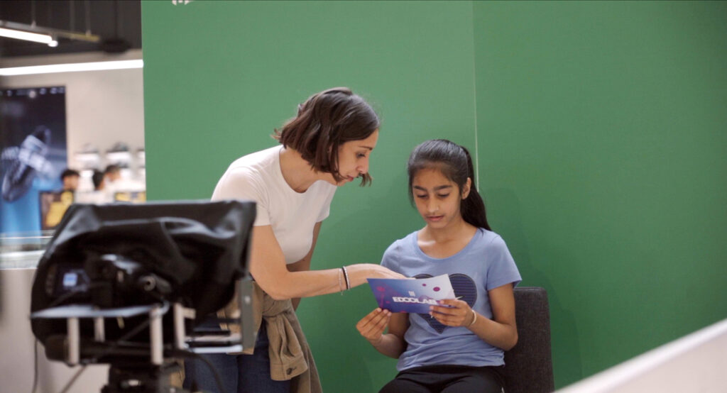 educatore-bambina-indicazioni-laboratorio