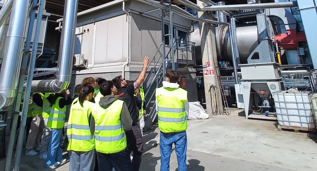 visita-ragazzi-azienda